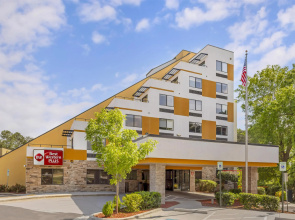 Best Western Plus Raleigh Crabtree Valley Hotel