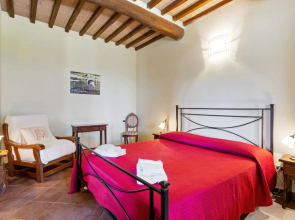 Farmhouse in Suvereto With Sea Views