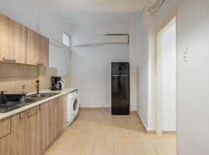 Apartment 1km from Acropolis Filoppapou Hill