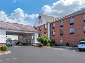Comfort Suites Louisville Airport