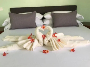 Matira Beach Bungalow Waterfront