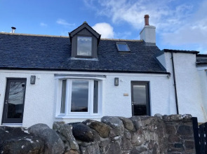 Summer Isles Hotel
