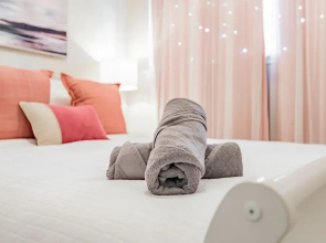 Trustcott Boutique House