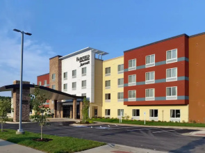 Fairfield Inn & Suites Decorah