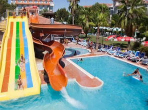 Side Story Resort & Spa