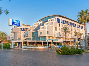 Sealife Family Resort Hotel