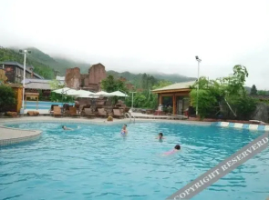 Xinfeng Jiangyuan Hot Spring Resort