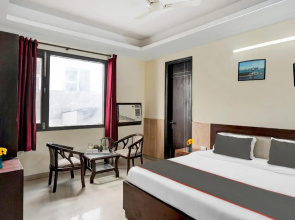 OYO Flagship 80632 Hotel Blu Inn