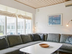 Cozy Holiday Home in NexÃ¸ near Beach of Balka