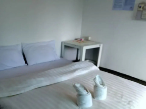 Inthawa Resort (Feuang, Laos)