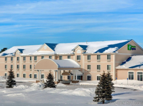 Holiday Inn Express Hotel & Suites Cadillac by IHG