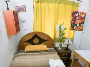 Carlos Guest House Cusco 1