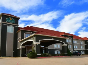 La Quinta Inn & Suites Glen Rose