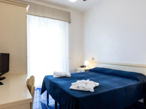 Hotel Caravelle