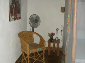 Coast Sun Gardens Cottage