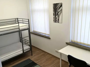 Laurentroom Hostel