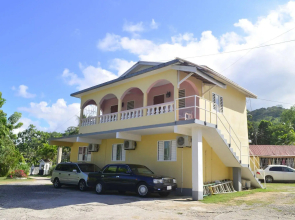 Little Shaw Park Guest House