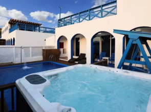 Yangyang Lodes Pool Villa