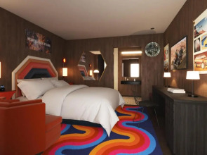 Americana Motor Hotel