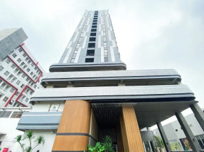 Comfort Living Studio at Monroe Tower Apartment