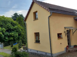 Great Holiday Home With Terrace Near Saxon