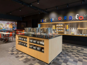 Campanile Paris 12 — Bercy Village