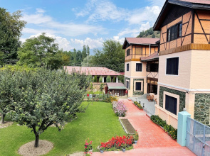 Lakshmi Guest House