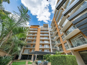 Lux Suites 37 on Kikambala Apartments