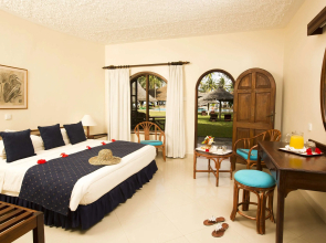 Neptune Paradise Beach Resort & Spa