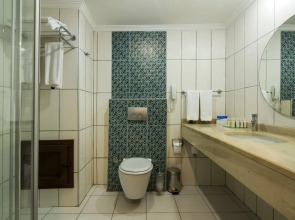 Green Bay Resort & Spa