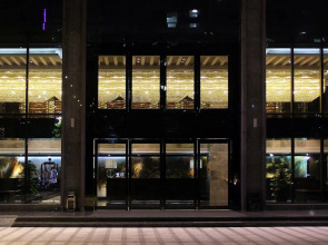 La Perle International Hotel - Free shuttle between hotel and Exhibition Center during Canton Fair & Exhibitor registration Counter