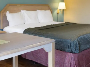 Regency Inn & Suites