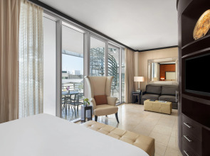 Z Ocean Hotel, Classico a Sonesta Collection