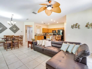 10 Mi to Disney: Home w/ Game Room & Lanai!