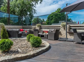 Kreutzwald Hotel Таллин