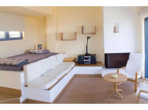 Villa Blue Island