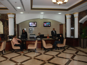 Отель Wescott Plaza Hotel Apartment