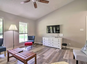 Bright Jonestown Retreat w/ Yard & Porch!