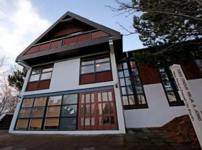 Reykjavik Peace Center - Guesthouse