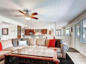 Bella Lincoln Estate Signature Vacation Rentals