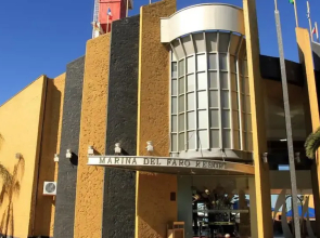 Hotel Marina del Faro Resort