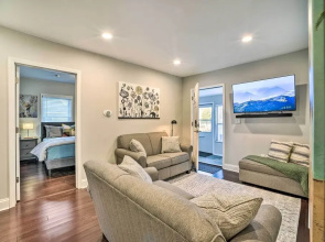 Lovely Dearborn Home w/ Gas Grill & Backyard!