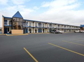 Days Inn by Wyndham Perrysburg/Toledo