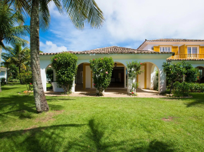 Villa Raphael