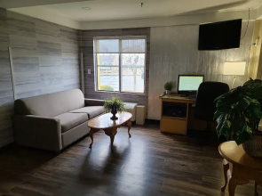 Tage Inn And Suites Milford