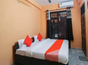 Nishad Palace by OYO Rooms