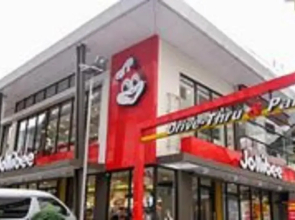 Green Residences Studio Hotelike in Metro Manila Free Breakfast for 2