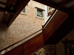 Villa Ana Maria Cuenca