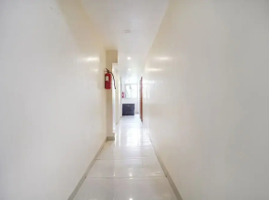Fabhotel Twigo Inn