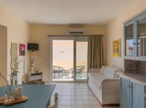 Baia de Bahas Residence